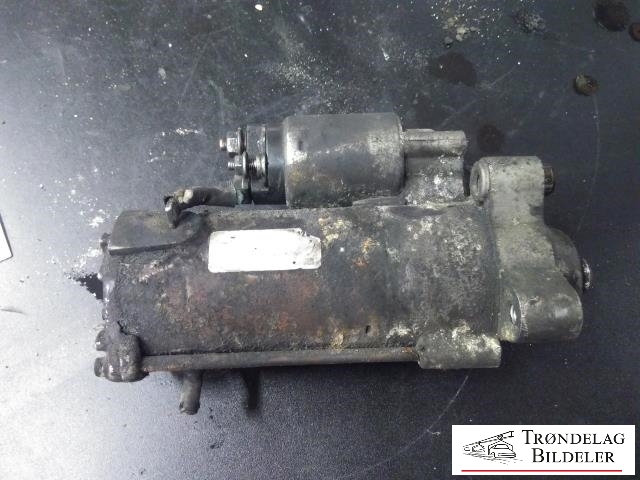 Starter diesel til Volvo V70 2007-2013 (Type III, Fase 1) (36000221|30667058|30667494|30667874|30795404|30795407|8697576|8603409|1231963|1233235|1351989|1376305|1385784|1465115|1469721|3M5T-11000-DA|3M5T-11000-DB|3M5T-11000-DC|4M5T-11000-FA|4M5T-11000-FB|4M5T-11000-FC|4M5T-11000-FD|6G9N-11000-FA|0986023380)