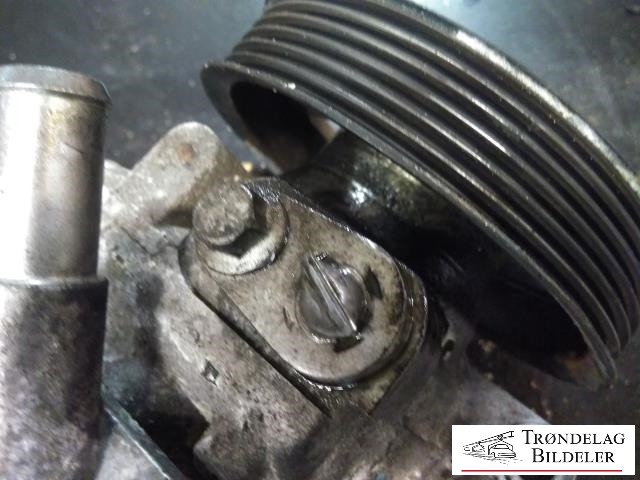Servo pumpe mekanisk til Volvo V70 2007-2013 (Type III, Fase 1)  