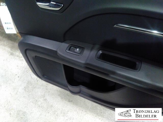 Dør høyre bak til Dodge Journey 2008-2010 (5076782AB|)