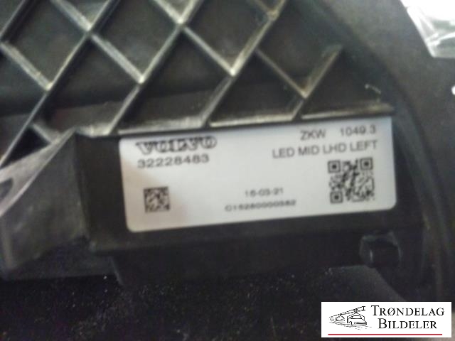 Frontlykt venstre full-LED til Volvo V40 2012-2019 (VOLVO|32228483|31677026|JA03/JB17)