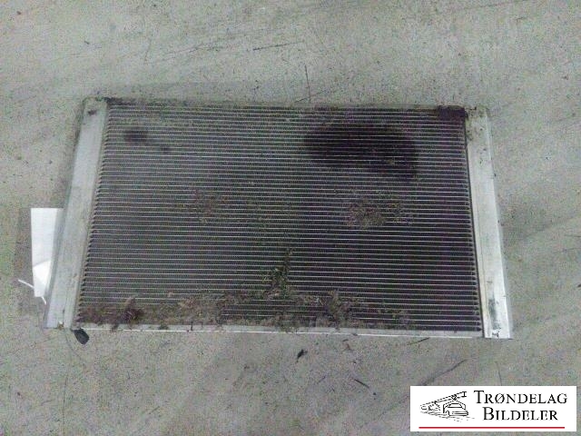 Radiator (automat gir) til BMW 5-Serie 2003-2010 (E60/E61) (E60/E61) (BEHR|17 11 7 787 440|)
