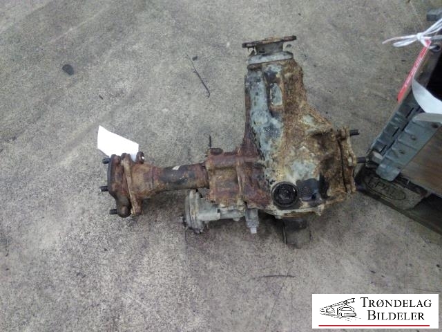 Kardang klokke foran til Toyota Hilux 2002-2005 (4111034250|411103D370|KDN165|170 *FGR=43:11=3.909|W(A.D.D))