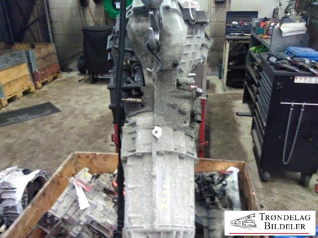Girkasse manuell 6-trinn til Audi A6 2005-2008 (Type III, Fase 1) (C6) (C6) (01X 300 044 H|01X 300 044 HX|)