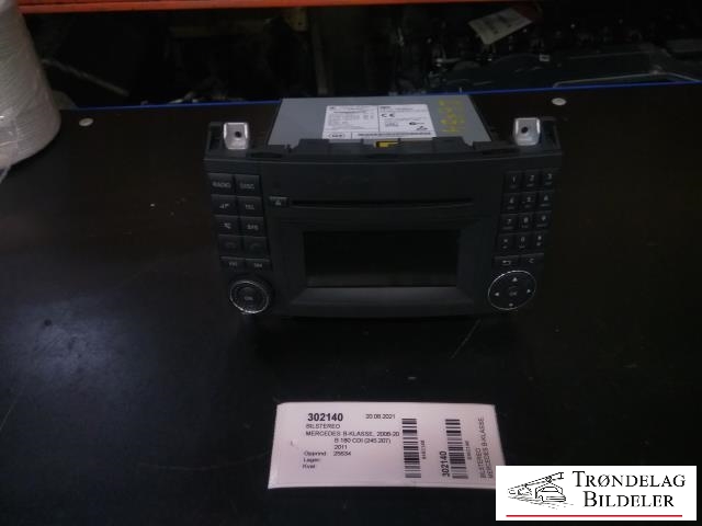 Bilstereo til Mercedes B-Klasse, 2008-2011 (Fase 2) (W245) (W245) (A1699002000)