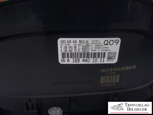 Instrumentpanel til Mercedes B-Klasse 2008-2011 (Fase 2) (W245) (W245) (A 169 440 10 11|A 169 540 86 11|A 169 442 19 21)