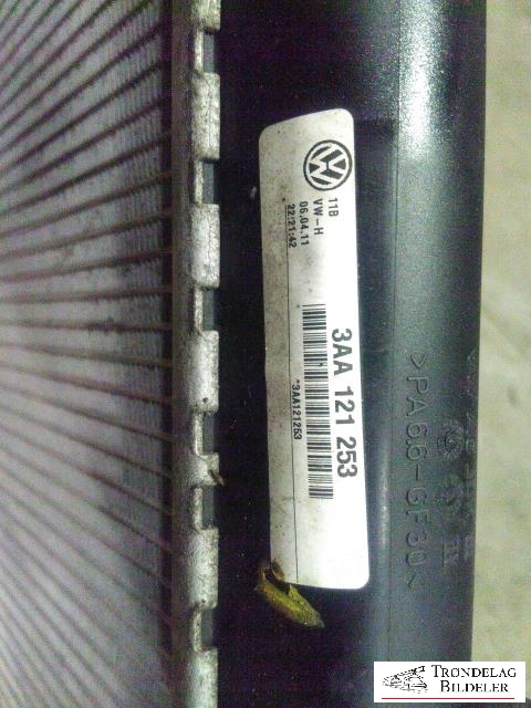 Radiator (manuell gir) til VW Passat 2011-2015 (B7) (B7) (3AA121253|)