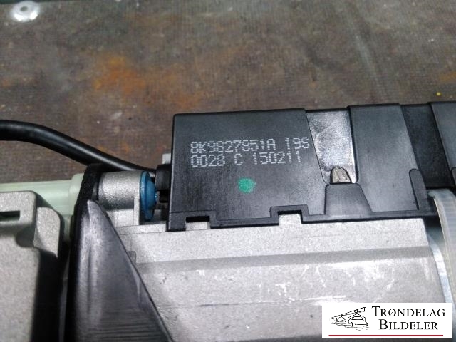 Baklukeåpner motor til Audi A4, Allroad 2009-2016 (Type I) (B8) (B8) (8K9827851A 19S|4F9959945|)