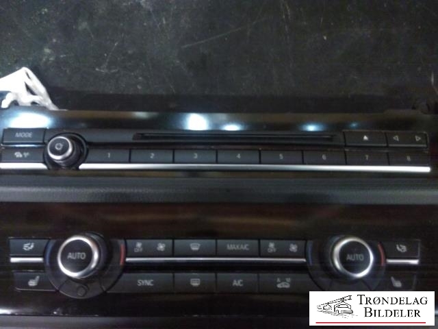 Varmeapparat betjening til BMW 5-Serie 2010-2017 (F10/F11) (F10/F11) (PREH|9324321-01|90025-634|)