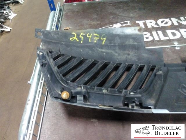 Grill til Mitsubishi Outlander 2007-2010 (Type II, Fase 1)  (7450A037ZZ|7450A038|)