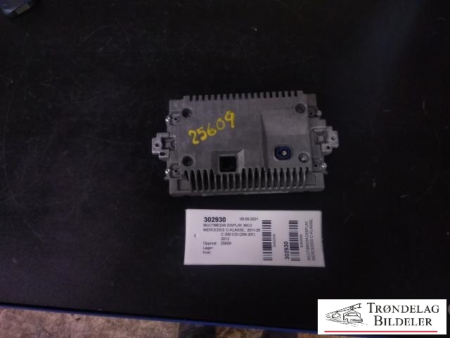 Multimedia display (MCU - Media Controller Unit) til Mercedes C-Klasse, 2011-2014 (Fase 2) (W204) (W204) (2049010603)