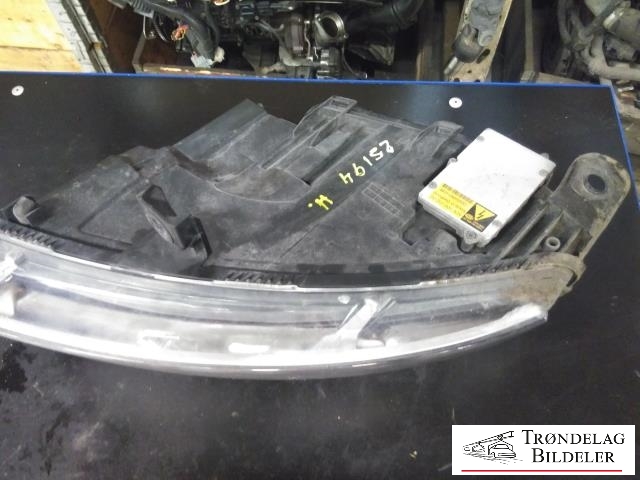 Frontlykt høyre xenon til Audi A6 2005-2008 (Type III, Fase 1) (C6) (C6) (4F0 941 029 AK|)