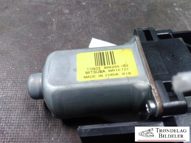 Ruteheis, kun motor, venstre bak til Volvo XC70 2008-2013 (Type II, Fase 1)  (MITSUBA|110622|966264-102|)