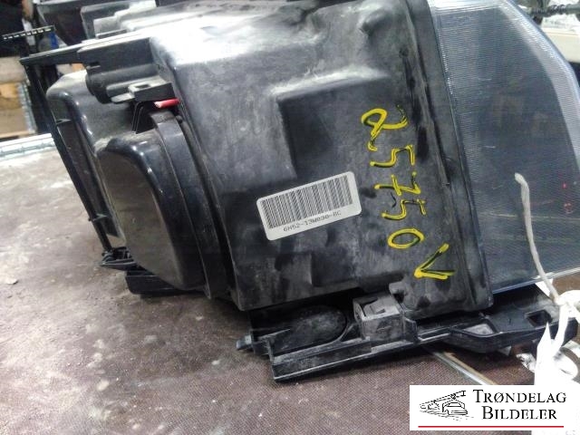 Frontlykt venstre halogen til Land Rover Freelander 2007-2014 (Type II)  (LR001575|LR001573|)