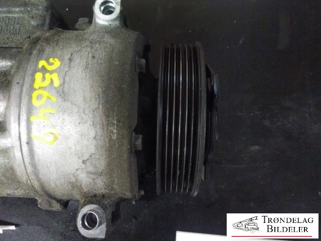 Aircondition kompressor til VW Passat 2005-2010 (B6) (B6) (5Q0820803F|5Q0820803K|890632|5Q0820803D|5Q0820803J|5Q0820803G|1K0820803A|1K0820803B|1K0 820 859 F|1K0 820 859 S|1K0820803L|1K0820803M|5Q0820803M|1K0820803G|1K0820803J|1K0820803K|1K0820803N|1K0820803P|1K0820803Q|1K0820803S|5K0820803|5K0820803A|5K0820803B|5K0820803C|5K0820803D|5K0820803E|5K0820803F|5K0820803G|5K0820803H|5K0820803J|5K0820803K|5N0820803|890633|5N0820803C|1K0 820 808 B|5N0820803H)