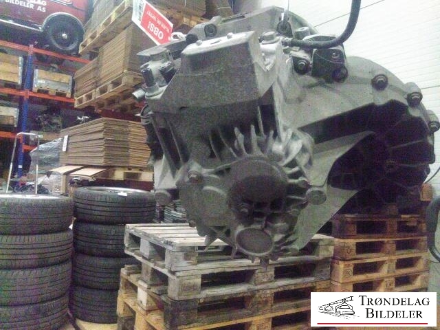 Girkasse manuell til Volvo V70 2007-2013 (Type III, Fase 1)  (8G9R-7002-RC|TIGA1|)