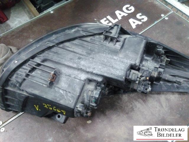 Frontlykt venstre halogen til Hyundai Ix35 2010-2015  (SAMLIP|92101 2Y000|)