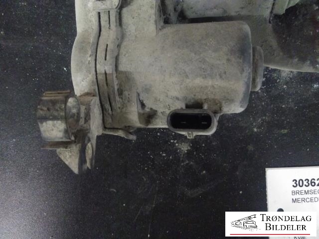 Bremsecaliper høyre bak, elektrisk til Mercedes A-Klasse 2012-2018 (W176) (W176) (A 000 423 24 81|A 001 421 35 86|295X10MM)