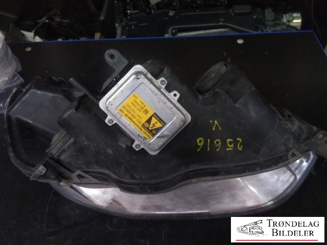 Frontlykt venstre xenon til Ford S-Max 2006-2010 (Type I, Fase 1)  (HELLA|6M21-13D155-AE|1ZS 009 250-41|)