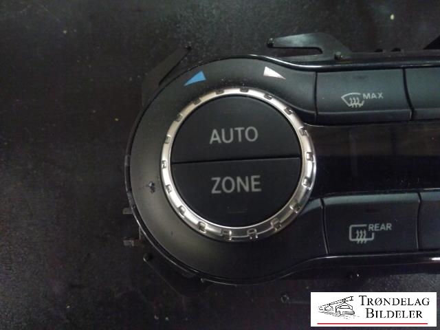 Varmeapparat betjening til Mercedes CLA 2013-2019 (C117) (C117) (A246 900 24 08|5HB 010 448-04|)