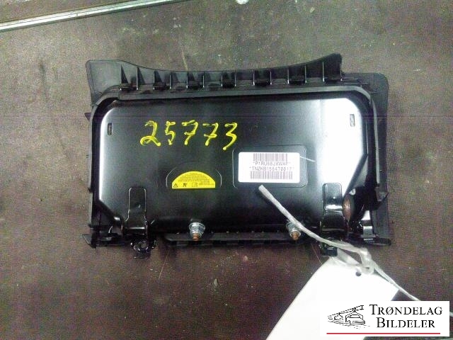 Airbag kne til Fiat 500 2008-2020 (P1RU68JXWAF|TNZKB1564T0017|)