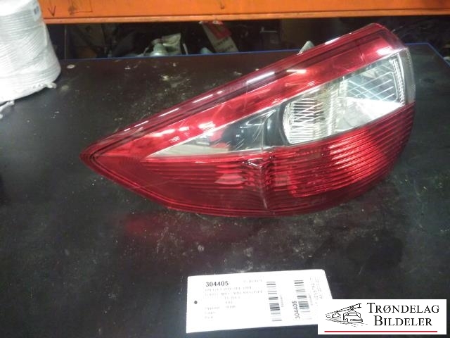 Baklykt venstre ytre til Ford C-Max 2010-2015 (Type II, Fase 1)  (AM51-13405-BF|)