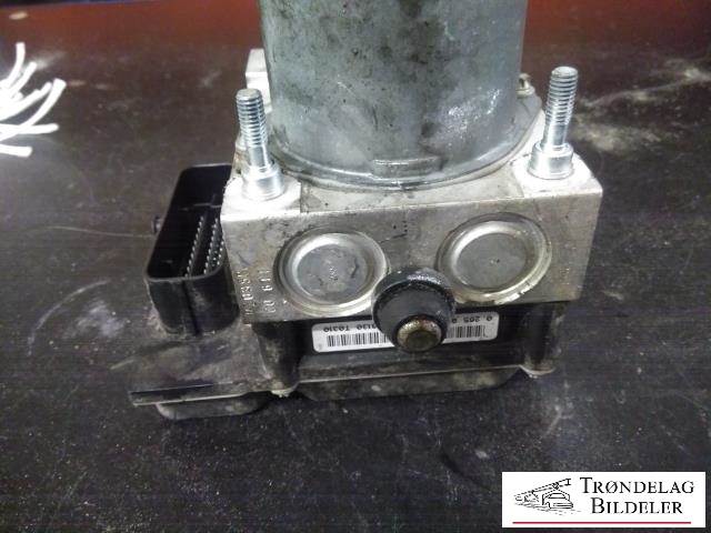 ABS sentral til Audi A6 2008-2011 (Type III, Fase 2) (C6) (C6) (4F0 910 517 AK 006|4F0 614 517 AT03|)
