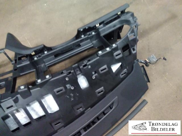 Dashbord til Tesla Model S 2013-2016 (Fase 1)  