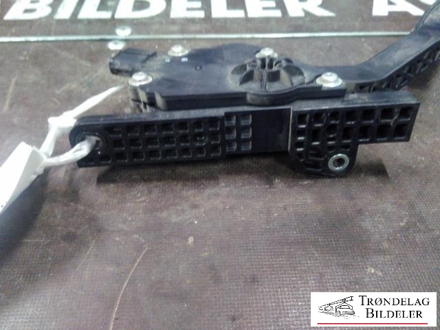 Pedal gass til Isuzu D-Max 2012-2017 (Type II, Fase 1)  (DENSO|8980677481|VN198800-7910|03P13A0542)