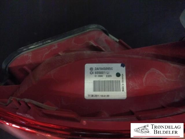 Baklykt venstre ytre til VW Passat 2011-2015 (B7) (B7) (3AF945095C|605001 LI|)