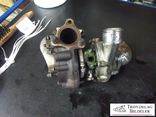 Turbo til Toyota RAV4 2006-2009 (Type III, Fase 1)  (172010R020|172010R022|172010R021|172010R02284|17201-26030|1720126030|17201-26031|1720126031|17201-26032)