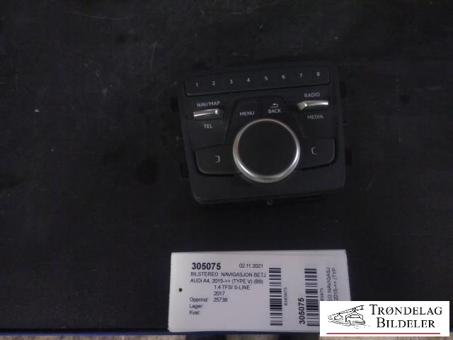 Bilstereo navigasjon betjeningspanel til Audi A4 2015-2019 (Type V, Fase 1) (B9) (B9) (8W0 919 614 N|)