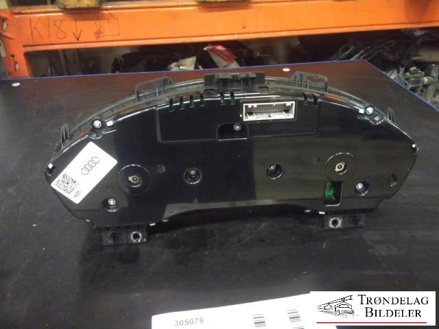 Instrumentpanel til Audi A4 2015-2019 (Type V, Fase 1) (B9) (B9) (MAGNETI MARELLI|8W5 920 740B|)