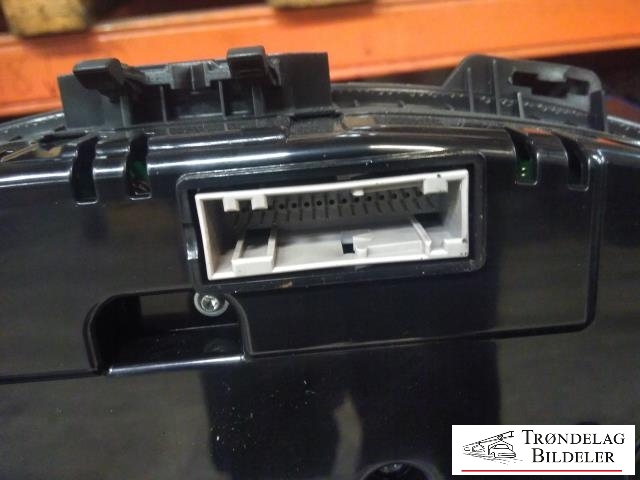 Instrumentpanel til Audi A4 2015-2019 (Type V, Fase 1) (B9) (B9) (MAGNETI MARELLI|8W5 920 740B|)
