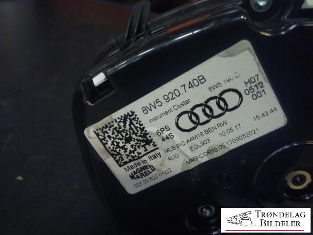 Instrumentpanel til Audi A4 2015-2019 (Type V, Fase 1) (B9) (B9) (MAGNETI MARELLI|8W5 920 740B|)