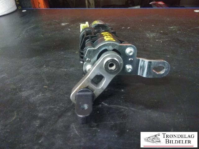 Baklukeåpner motor til Audi A4 2015-2019 (Type V, Fase 1) (B9) (B9) (BOSCH|1 397 221 037|)