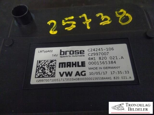 Varmeapparat motor til Audi A4 2015-2019 (Type V, Fase 1) (B9) (B9) (BROSE|C24245-106|CZ997007|4M1 820 021 A)