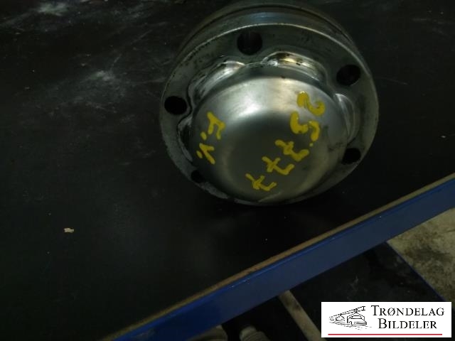Drivaksel venstre foran, diesel/manuell til VW Transporter / Caravelle 2003-2009 (Fase 1) (T5) (T5) (|7E0 407 271 N)