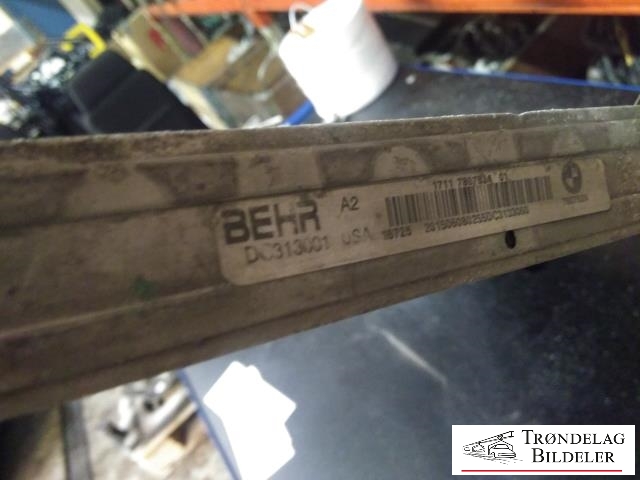Radiator (automat gir) til BMW X5 2013-2018 (F15) (F15) (BEHR|1711 7807624 01|)
