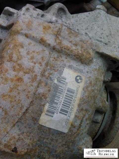 Kardang klokke bak til BMW 1-Serie 2004-2011 (E81/E82/E87/E88) (E81/E82/E87/E88) (33 10 7 566 170|I=3|07|)