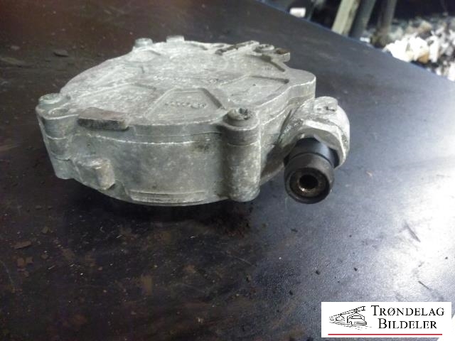Vakuumpumpe til VW Passat 2011-2015 (B7) (B7) (BOSCH|03L 145 100|)