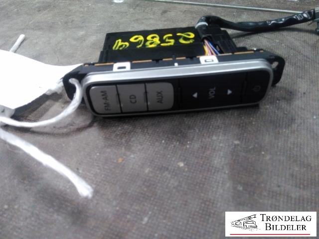 Bilstereo betjeningspanel til Nissan Leaf, 2011-2017 (Type I)  (28395-3ND1B)
