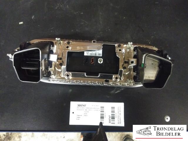 Bilstereo navigasjon skjerm til Peugeot 308 2013-2021 (Type II)  (VALEO|98 114 862 80 00|)