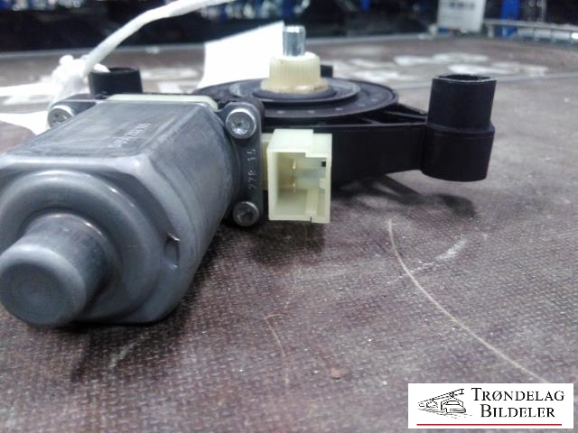 Ruteheis, kun motor, høyre foran til VW e-Golf 2014-2017 (Fase 1) (BOSCH/KUSTER|0130822716|S850202100|5Q0959802B)