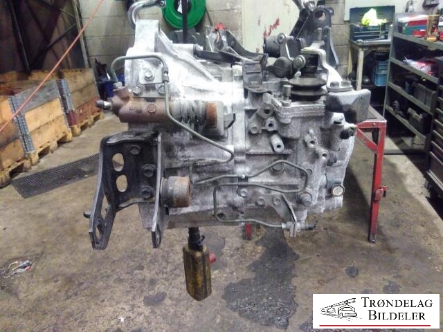 Girkasse manuell 6-trinn til Toyota Avensis 2009-2015 (Type III, Fase 1)  (30300-20A30|)