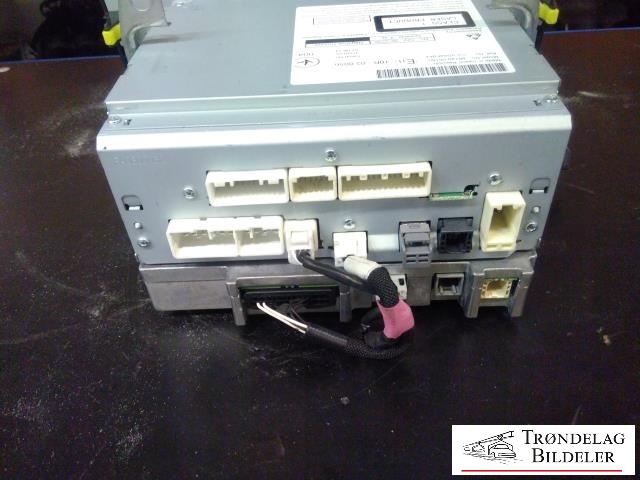 Bilstereo til Toyota Avensis 2009-2015 (Type III, Fase 1)  (HARMAN|86140-05180|CV-VS64F9AE|)