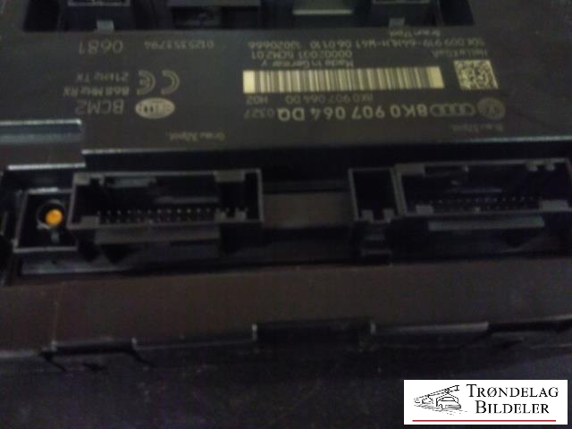 Styreenhet comfort (BCM) til Audi A5 2007-2016 (Type I)  (HELLA|8K0 907 064 DQ|)
