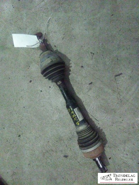 Drivaksel venstre foran, diesel/manuell til Volvo XC60, 2008-2013 (Type I, Fase 1) (VOLVO|P31325101)