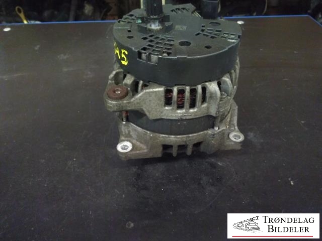 Dynamo til Mercedes CLA 2013-2019 (C117) (C117) (BOSCH|A 000 906 19 03|0 125 711 030|)