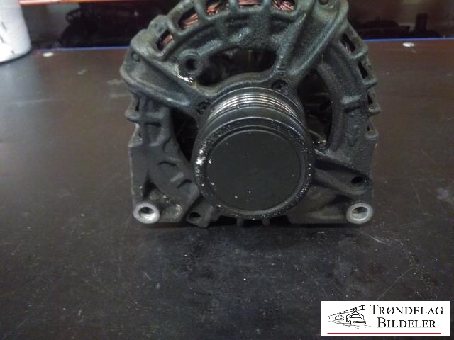 Dynamo til Mercedes CLA 2013-2019 (C117) (C117) (BOSCH|A 000 906 19 03|0 125 711 030|)
