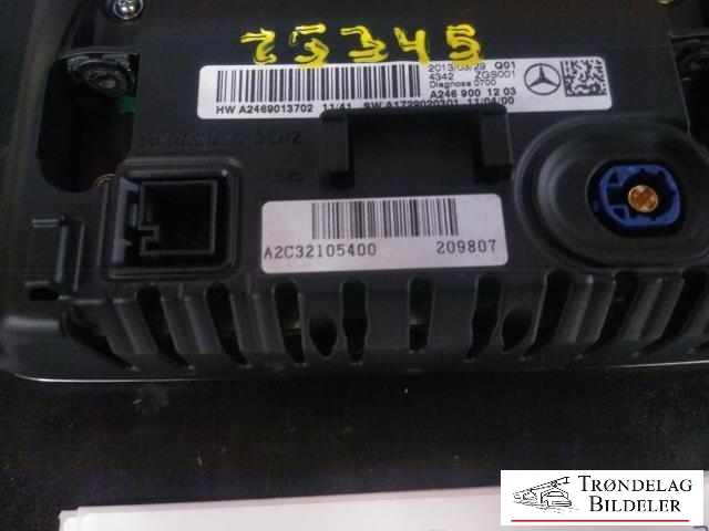 Bilstereo navigasjon skjerm til Mercedes CLA 2013-2019 (C117) (C117) (MERCEDES|A2469001203|A2C32105400|HW A2469013702)